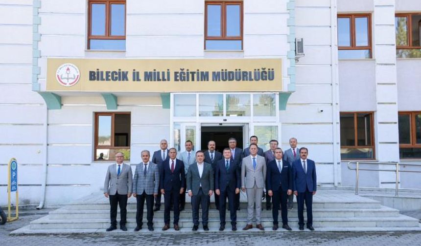 VALİ SÖZER, EĞİTİMDE YATIRIMLARI VE HAZIRLIKLARI YERİNDE İNCELEDİ