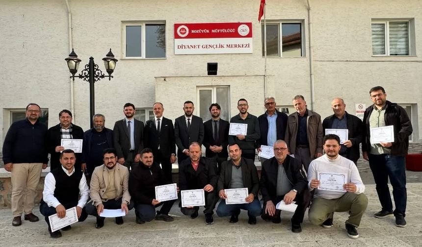 "VAAZ BECERİLERİNİ GELİŞTİRME HİZMET İÇİ EĞİTİM KURSU" DÜZENLENDİ