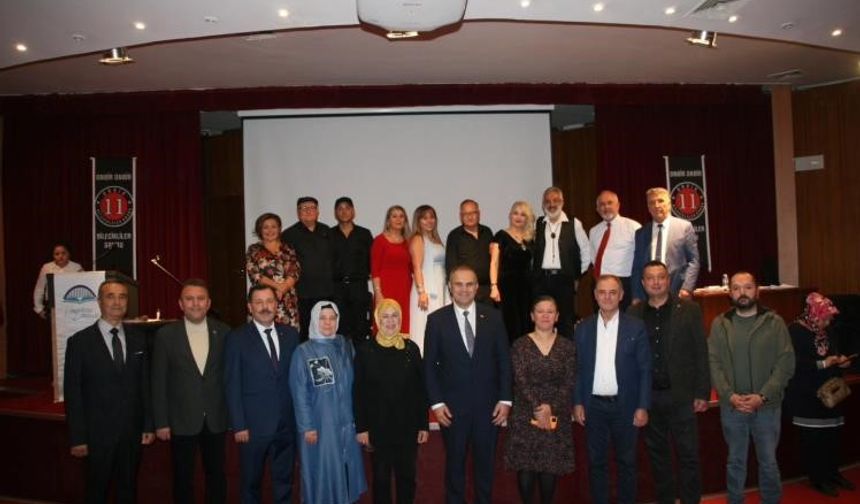 BAYIRKÖY'DE ŞİİR VE BESTE GECESİ