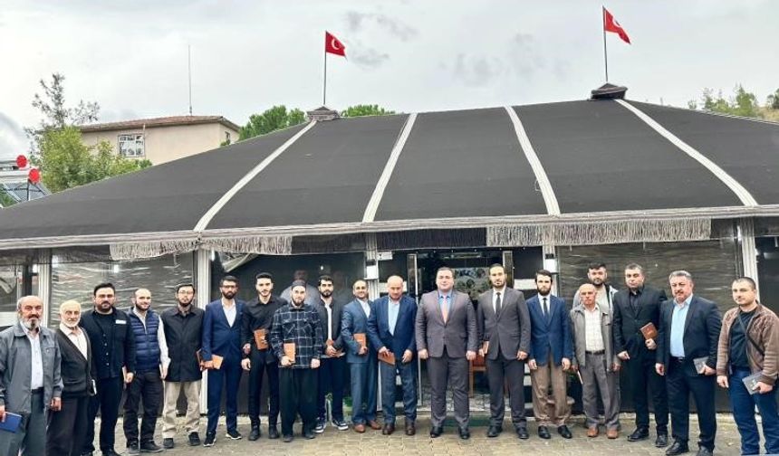 DİN GÖREVLİLERİ BİR ARAYA GELDİ