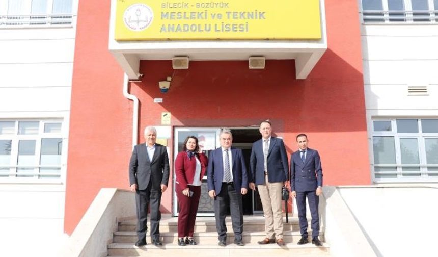 KAYMAKAM ÖZTÜRK OKULLARDA İNCELEMELERDE BULUNDU