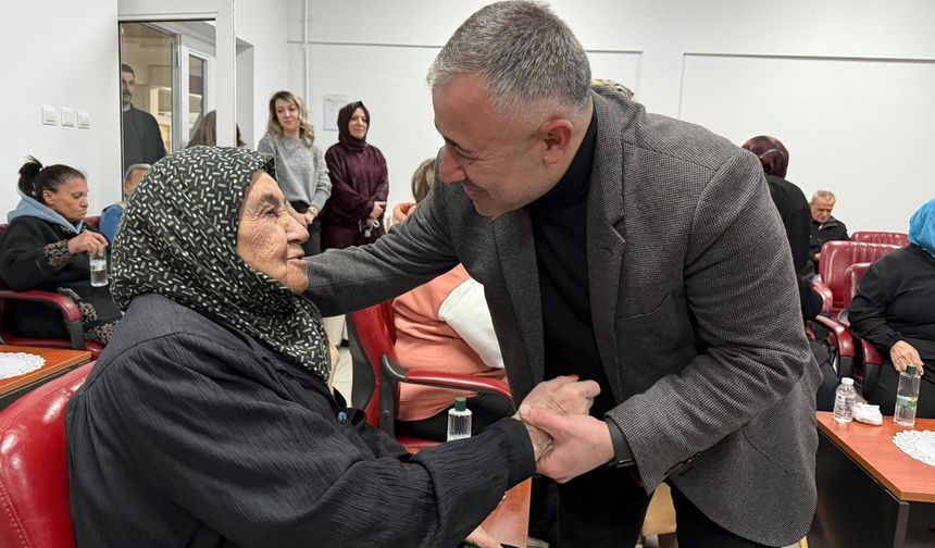 İL BAŞKANI YILDIRIM HUZUREVİ SAKİNLERİYLE BULUŞTU