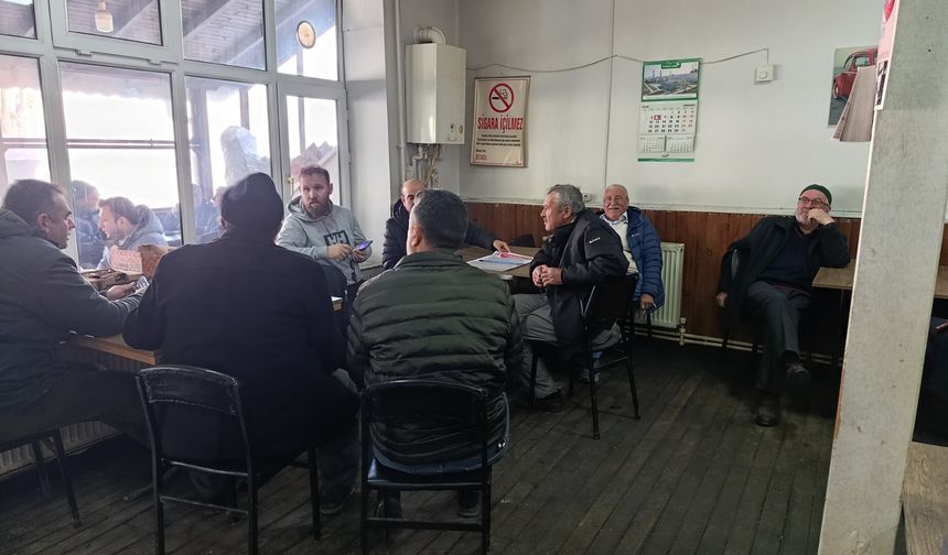 PAZARYERİ'NDE ÜRETİCİYE TARIMSAL BİLGİLENDİRME