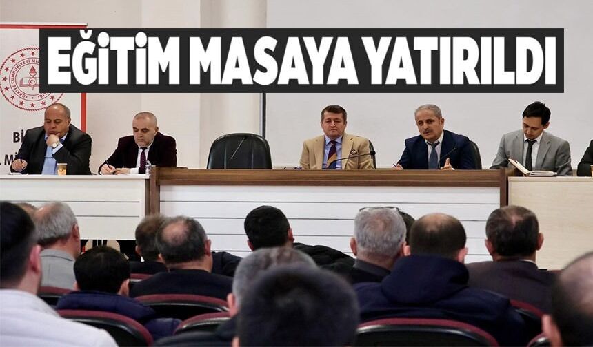 EĞİTİMDE 2’İNCİ DÖNEM HAZIRLIK TOPLANTISI YAPILDI