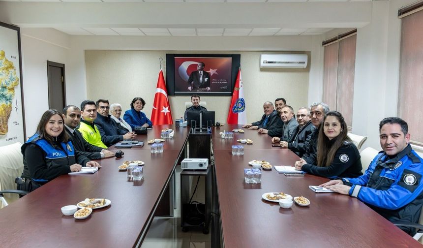 EMNİYET MÜDÜRÜ ÇAĞLAR BAŞKANLIĞINDA HUZUR TOPLANTISI YAPILDI