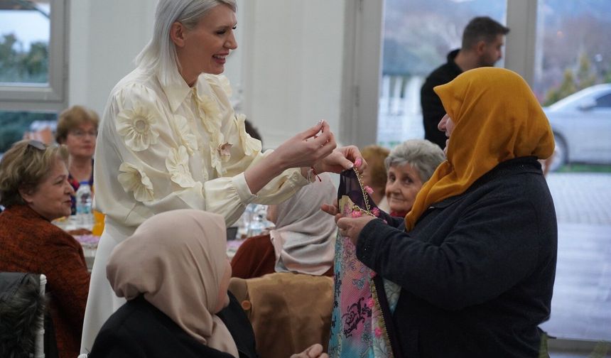 BAŞKAN SUBAŞI KADINLARLA İFTAR YEMEĞİNDE BİR ARAYA GELDİ