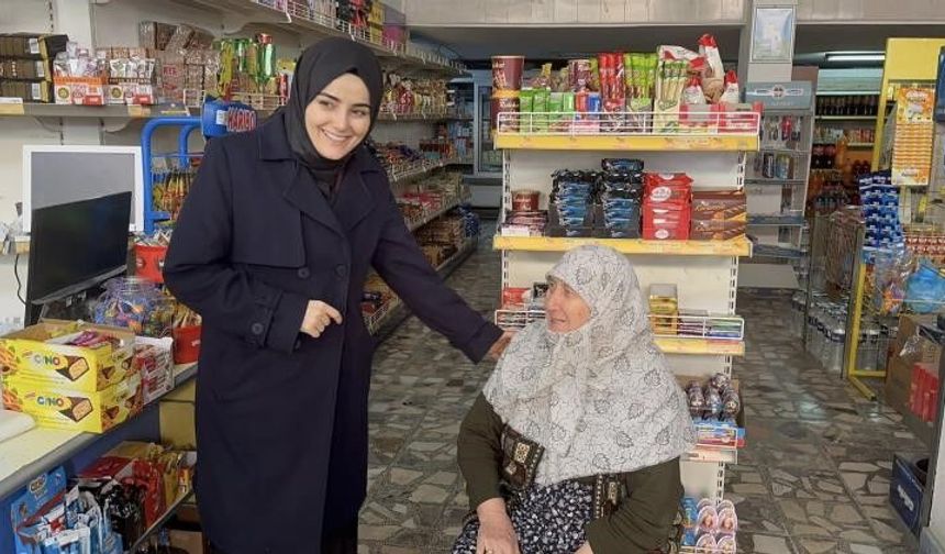 KAYMAKAM KILIÇ ESNAFLA BİR ARAYA GELDİ