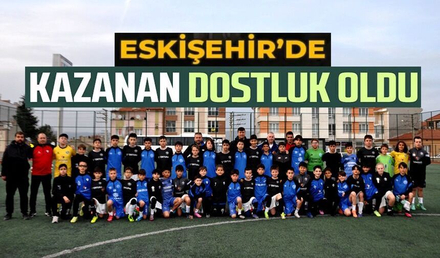 KAZANAN DOSTLUK OLDU