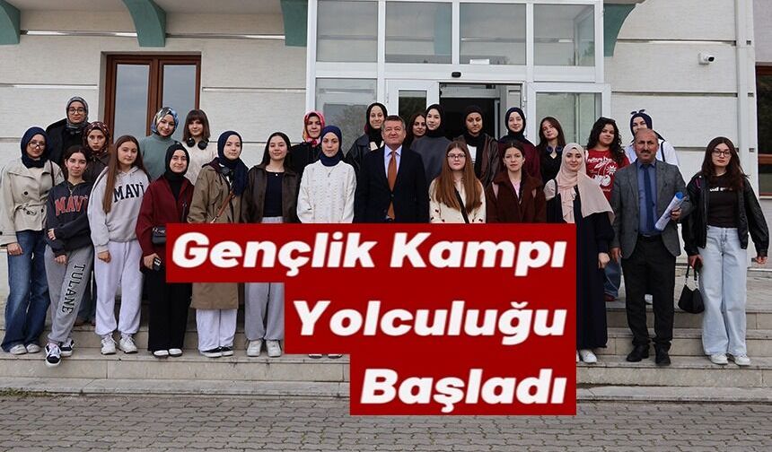 50 ÖĞRENCİ GENÇLİK KAMPLARINA UĞURLANDI