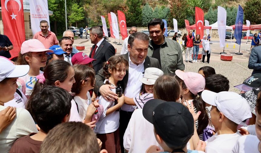 VALİ SÖZER, ÇEDES YIL SONU KAPANIŞ PROGRAMI'NA KATILDI