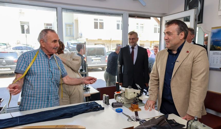 VALİ SÖZER ESNAF VE VATANDAŞLA BİR ARAYA GELDİ