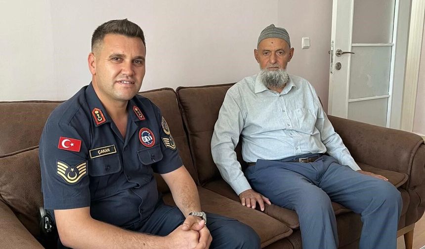 ŞEHİT BABASINA VEFA ZİYARETİ