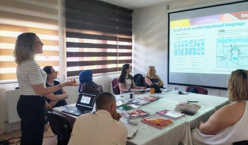 BŞEÜ'DE 'İNGİLİZCE HAZIRLIK PROGRAMINA' YOĞUN İLGİ