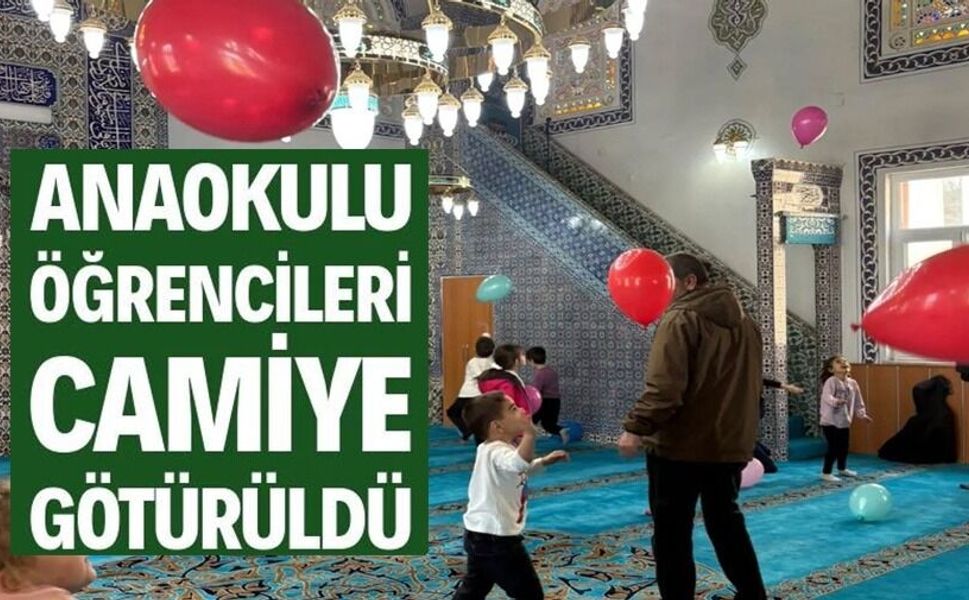 'MAARİFİN KALBİNDE RAMAZAN' ETKİNLİĞİNDE MİNİKLER CAMİYE GÖTÜRÜLDÜ