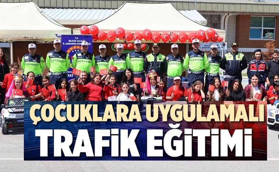 75 ÖĞRENCİ TRAFİK PARKINDA KURALLARI UYGULAMALI ÖĞRENDİ