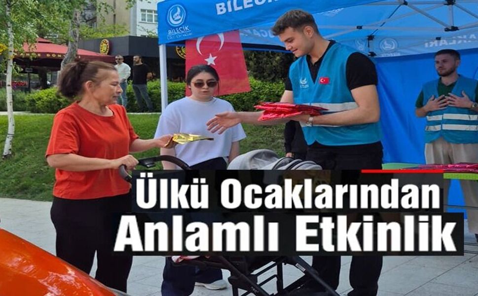 ÜLKÜ OCAKLARI'NDAN ANNELER GÜNÜ'NDE KADINLARA HEDİYE