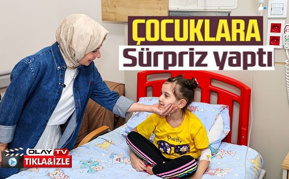 HASTANEDE TEDAVİ GÖREN ÇOCUKLARLA SEVİNDİREN HEDİYELER